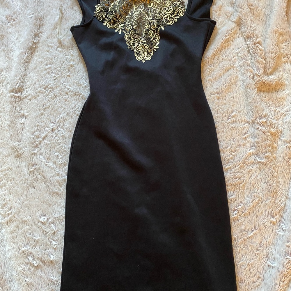 Windsor Elegant Black Dress with Gold Embroidery